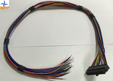 China Sistema discreto del conector del Micro-ajuste 3,0 de la echada de la asamblea 3.0m m del arnés de cable proveedor